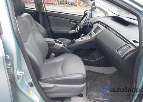 2014 Toyota Prius Four from USA, damaged, VIN JTDKN3DU5E1806913